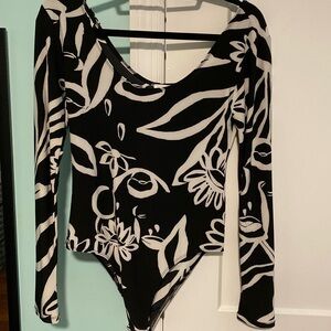 NORDSTROM BODYSUIT SUPER SOFT